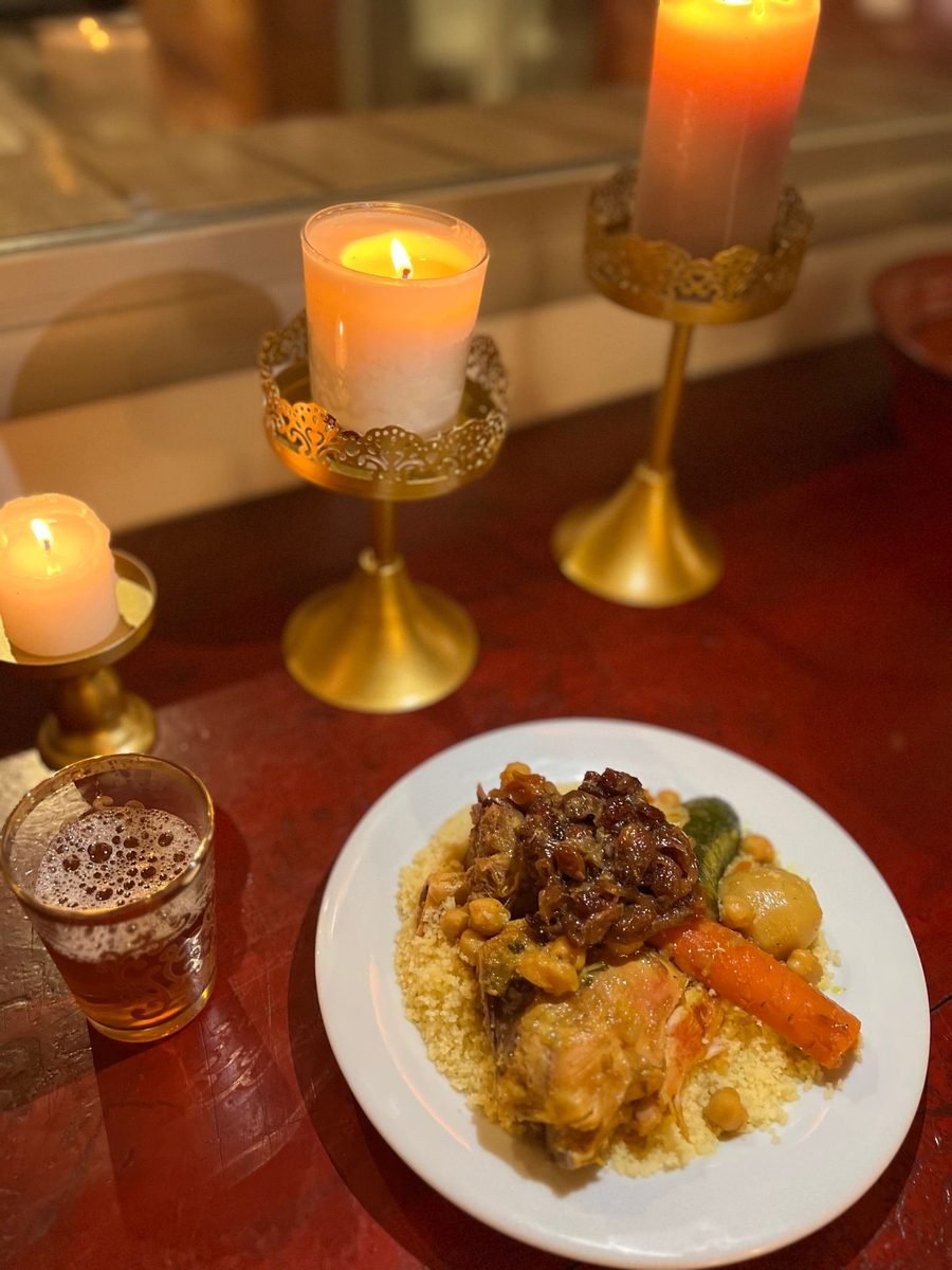 Chez Izza — plats marocains
