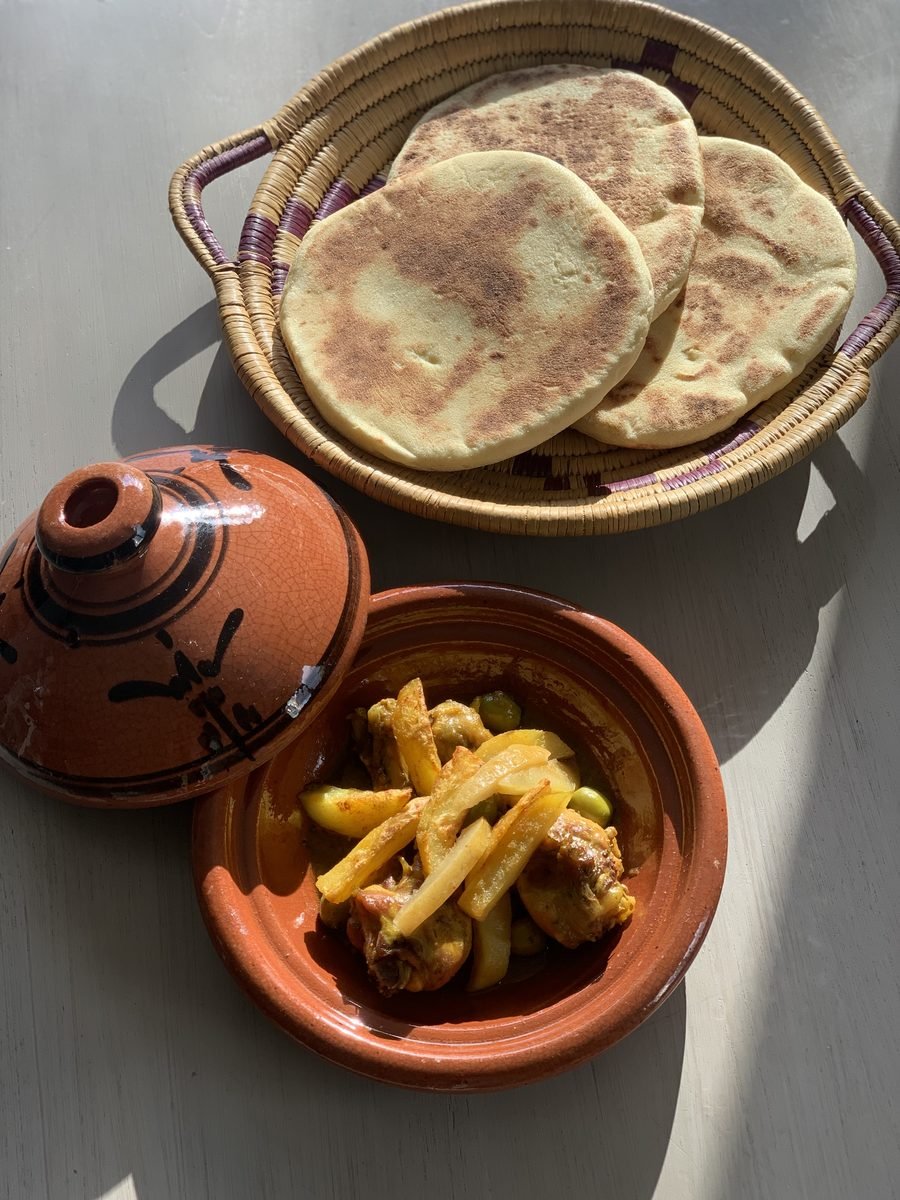 Chez Izza — plats marocains