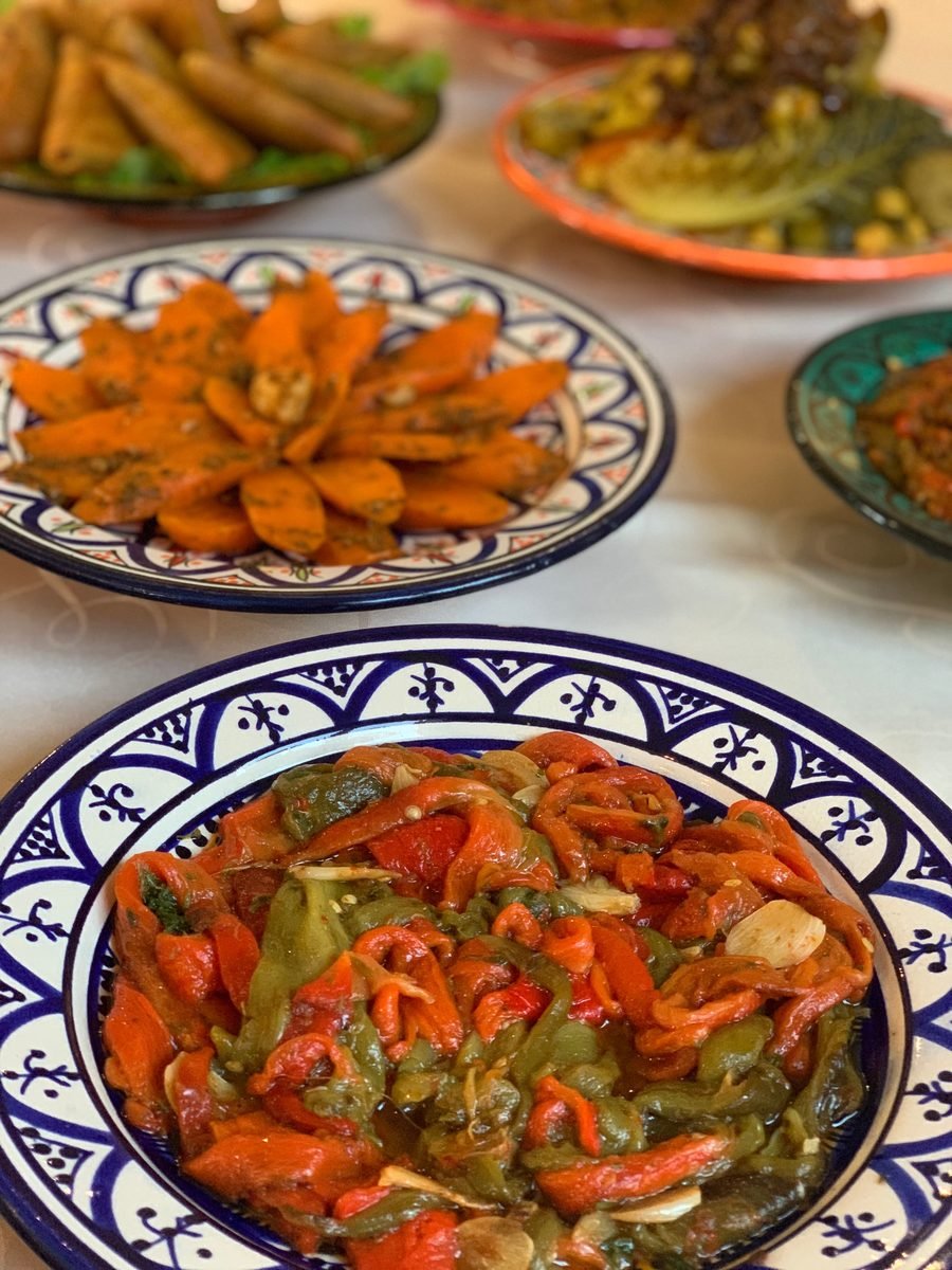 Chez Izza — plats marocains